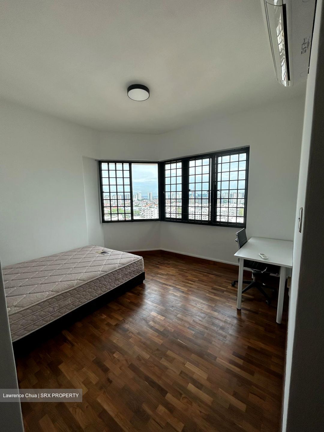 Simsville (D14), Condominium #451829161